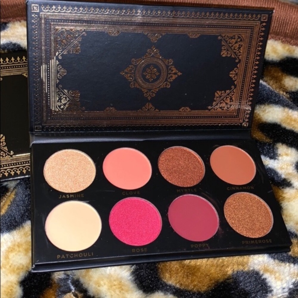 Ace palette